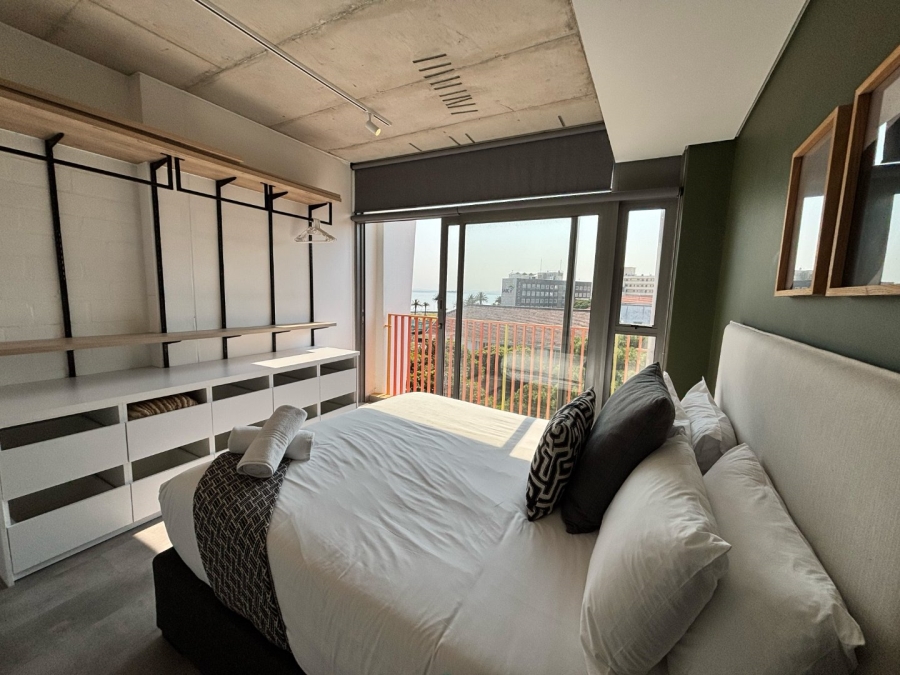 2 Bedroom Property for Sale in Sea Point Western Cape